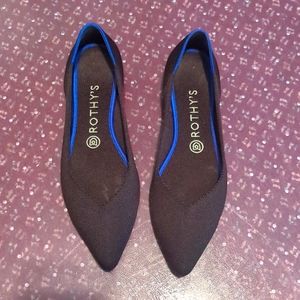 Rothy’s Point (original) Black, size 9